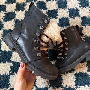 Sorel Lennox boots